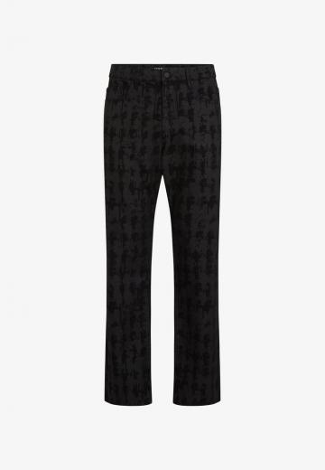 Прямые джинсы