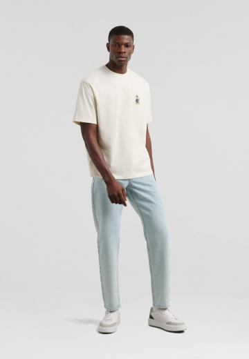 Прямые джинсы