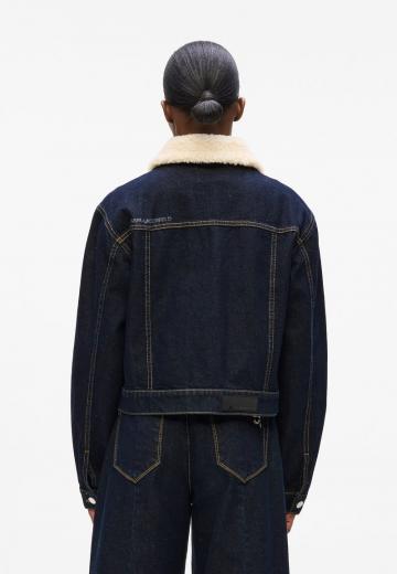 Джинсовая куртка