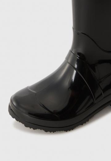 Резиновые сапоги