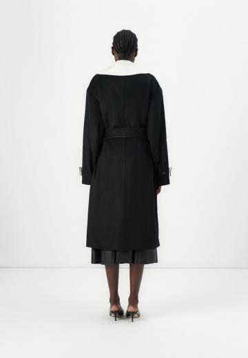 Шерстяное пальто