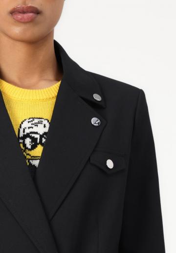 Блейзер с накладными карманами