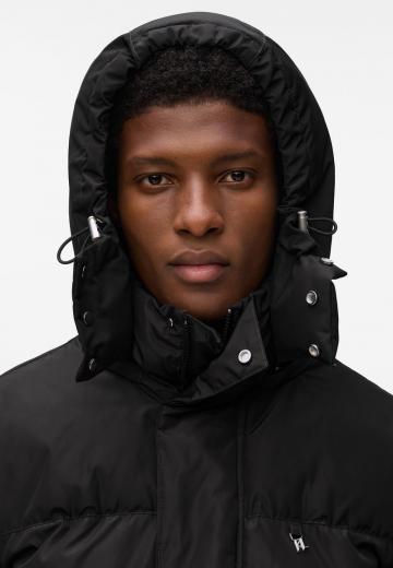 Зимняя куртка