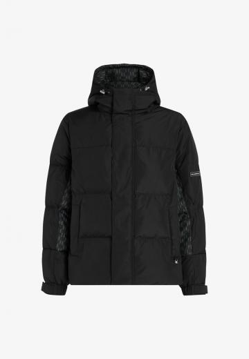 Зимняя куртка