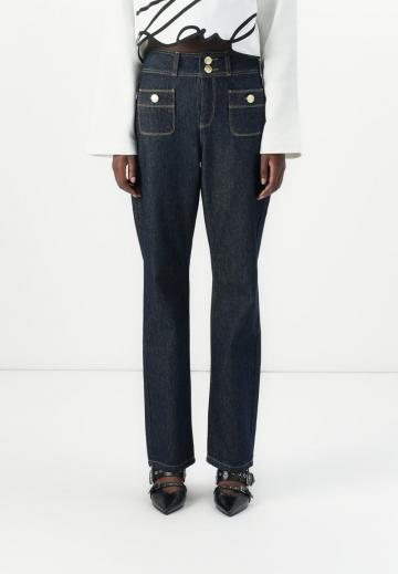 Прямые джинсы