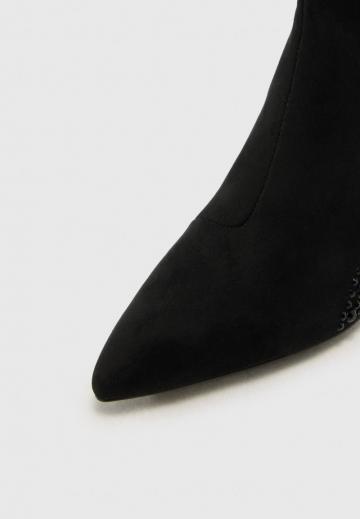 Полусапожки на высоком каблуке