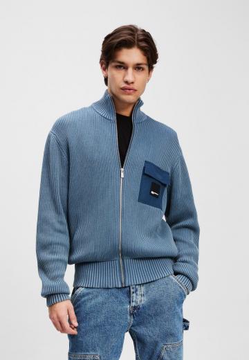 Вязаная кофта