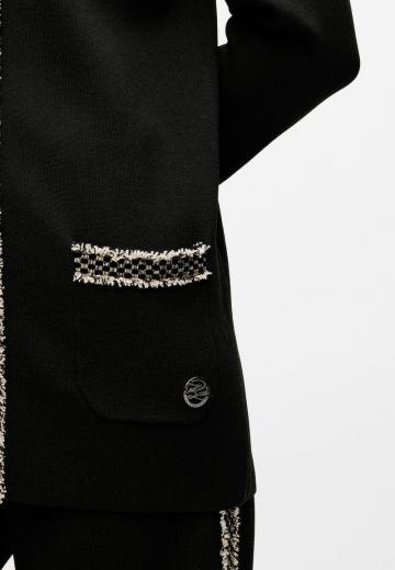 Длинный жилет