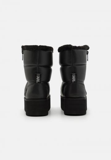 Полусапожки на платформе