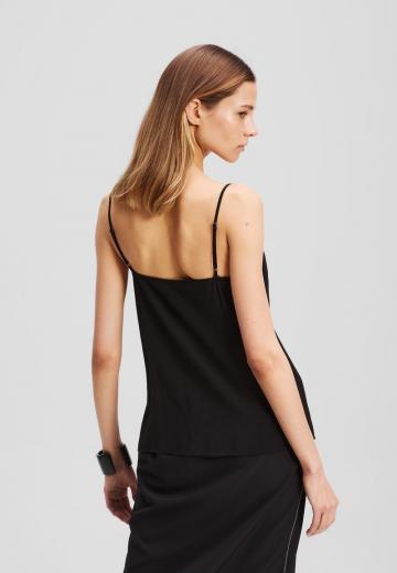 Атласная блузка