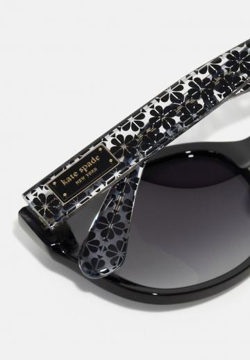 Солнечные очки