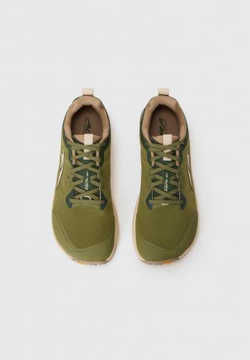 Беговые кроссовки