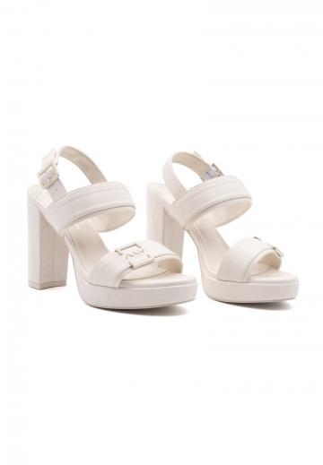 Босоножки на платформе