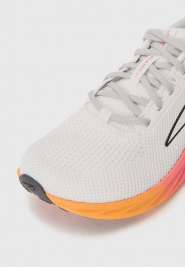 Беговые кроссовки