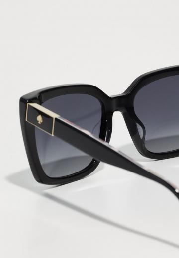 Солнечные очки