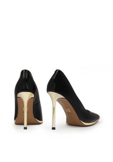 Туфли на высоком каблуке