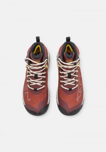 Походные сапоги