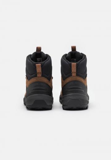 Походные ботинки