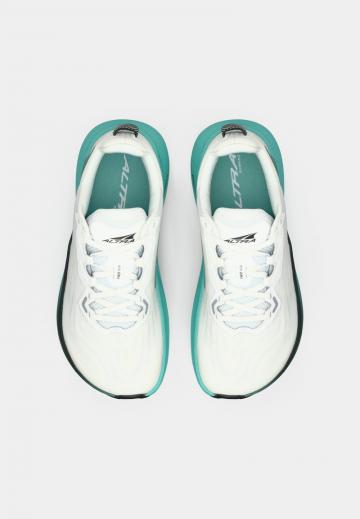 Беговые кроссовки