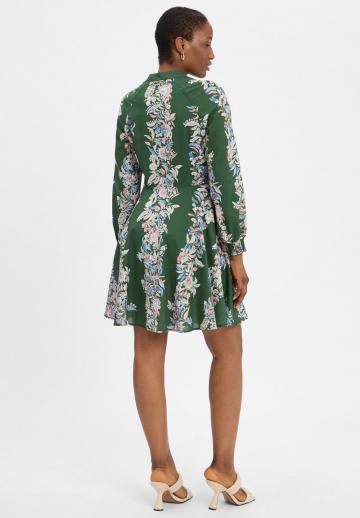 Короткое платье