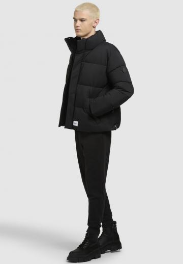 Зимняя куртка