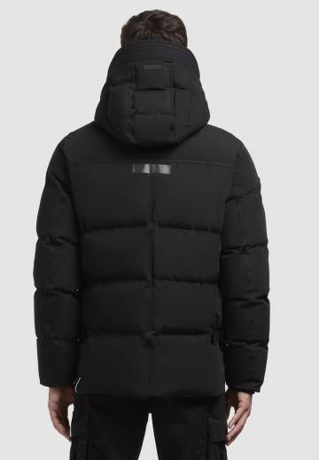 Зимняя куртка