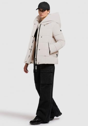 Зимняя куртка