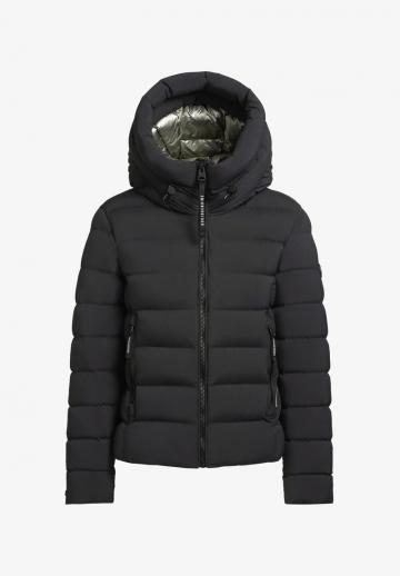 Зимняя куртка