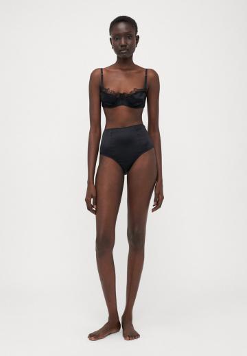 Бюстгальтер на косточках