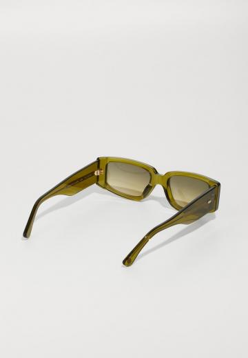 Солнечные очки