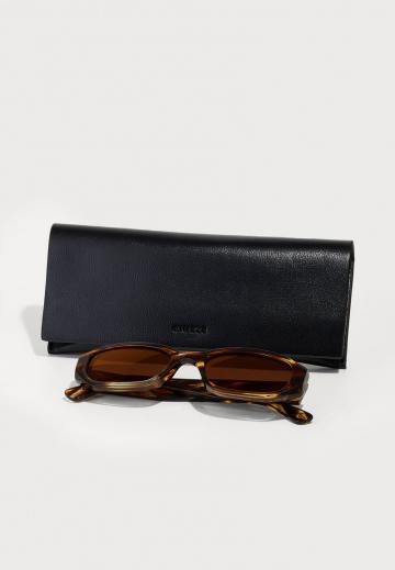 Солнечные очки