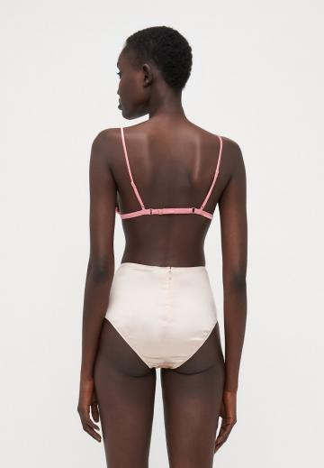 Бюстгальтер без косточек