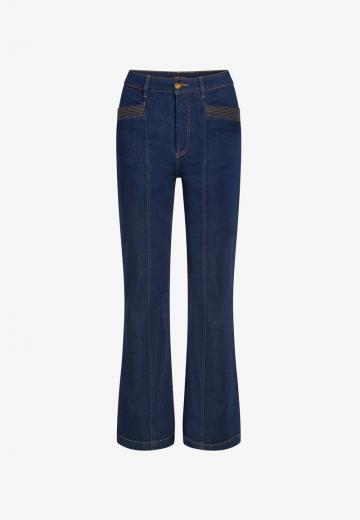 Клешеные джинсы