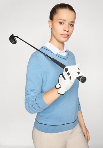 Пуловер с вырезом V