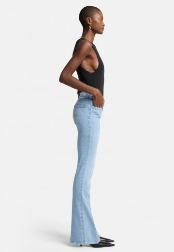 Клешеные брюки