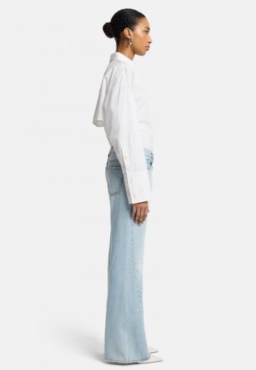 Клешеные джинсы