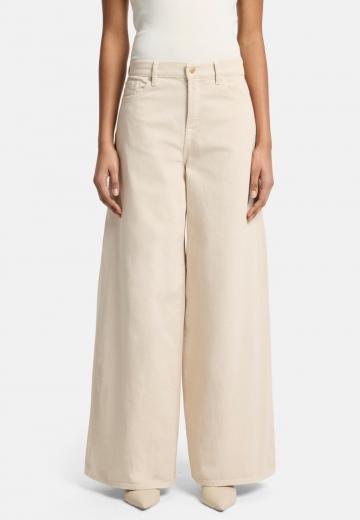 Клешеные джинсы