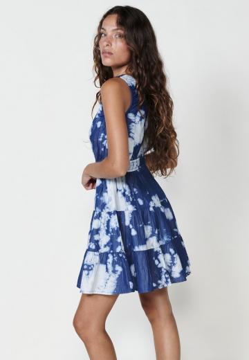 Короткое платье