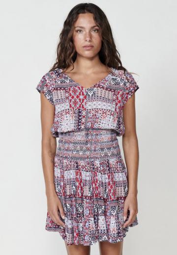 Короткое платье