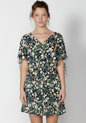 Короткое платье