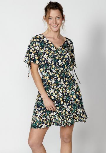 Короткое платье