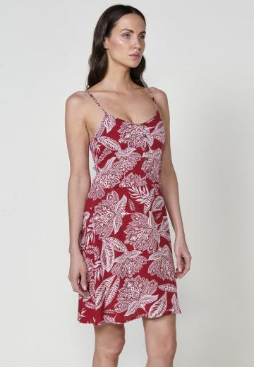 Короткое платье