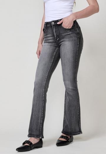 Клешеные брюки