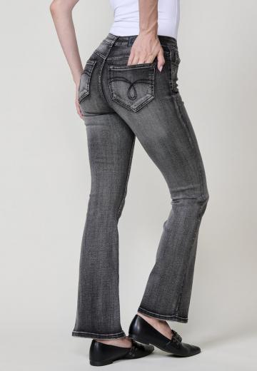 Клешеные брюки