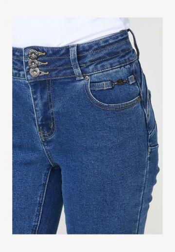 Клешеные брюки