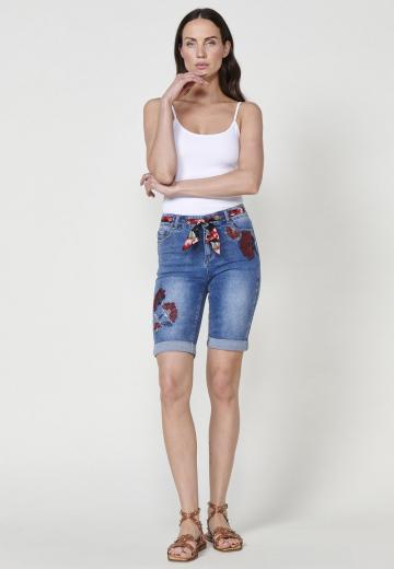 Джинсовые шорты