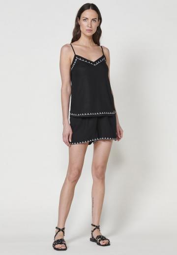 Топ на бретельках