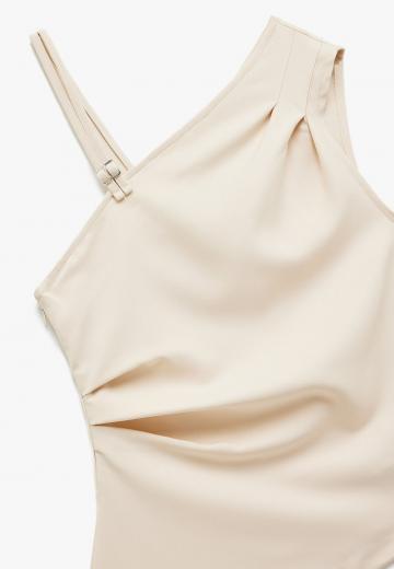 Топ на бретельках