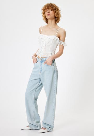 Топ на бретельках