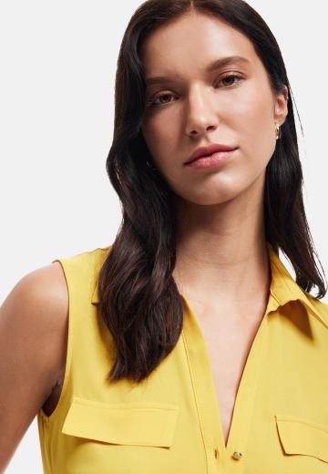 Блузка без рукавов